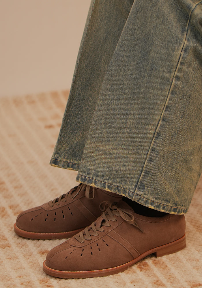 Vintage bowling shoes