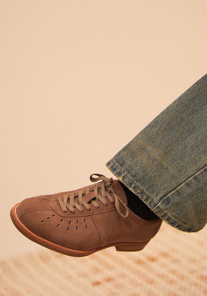 Vintage bowling shoes