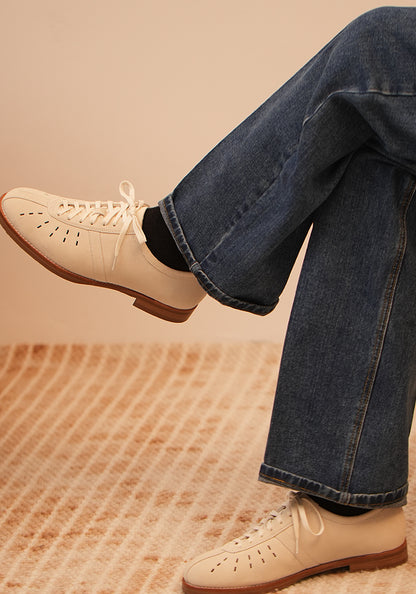 Vintage bowling shoes