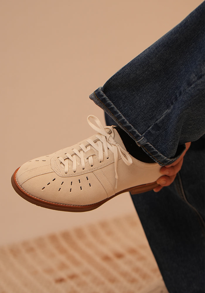 Vintage bowling shoes