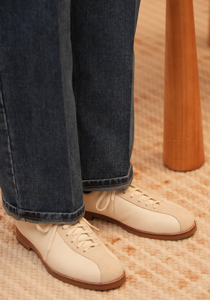 Vintage bowling shoes